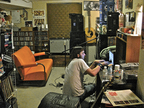 Glenn in his studio, doin' his thing.
